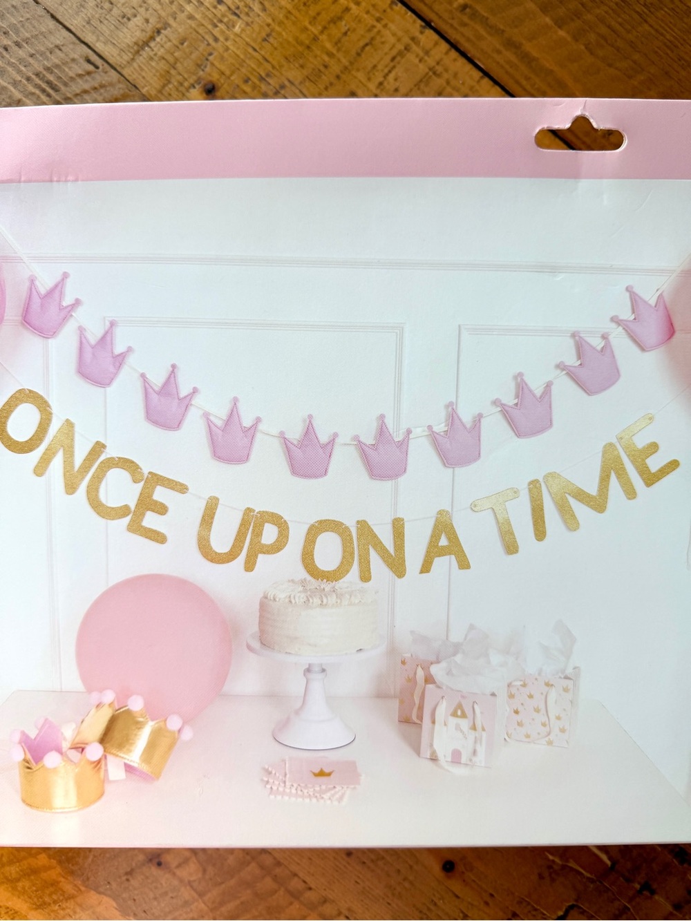 Pink Felt Princess Crown Birthday Garland  Gold Letter Banner Party Decoration
